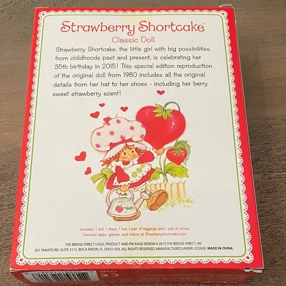 NIB 35th Anniversary 1980s Strawberry Shortcake Classic Doll - Picture 4 of 5